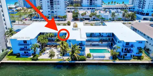 2200 S Ocean Dr