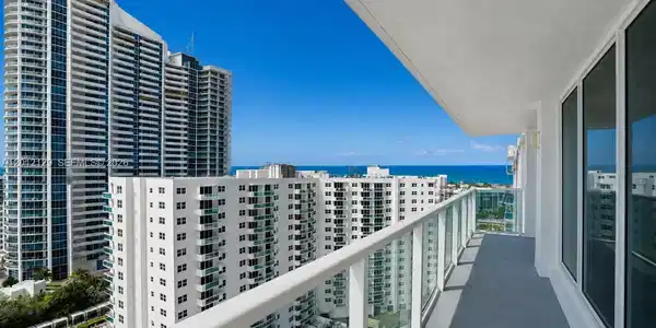 2751 S Ocean Dr