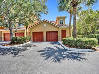 300 Scotia Dr