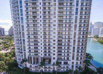 901 Brickell Key Blvd