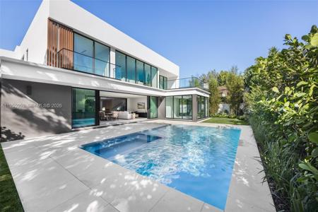 30 Samana Dr