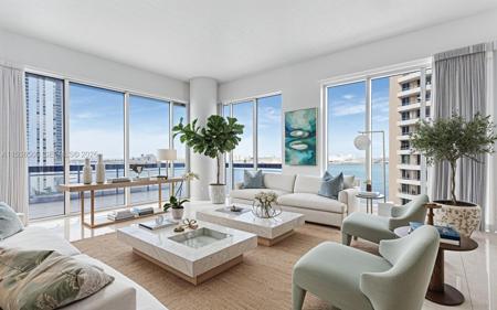 900 Brickell Key Blvd