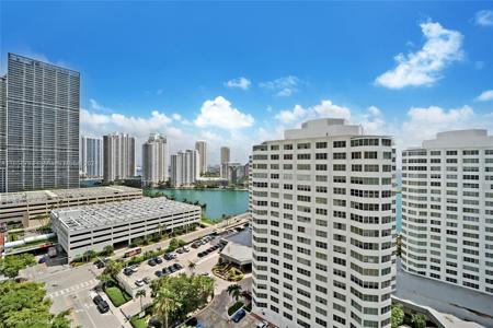 950 Brickell Bay Dr