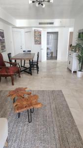 170 SE 14th St