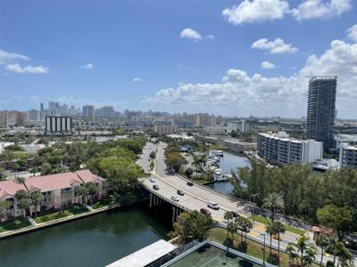 300 Three Islands Blvd