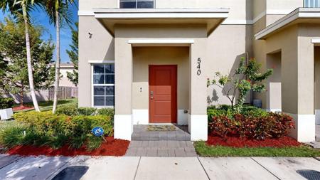 540 NE 5th Ter