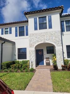 11871 SW 247th Ter