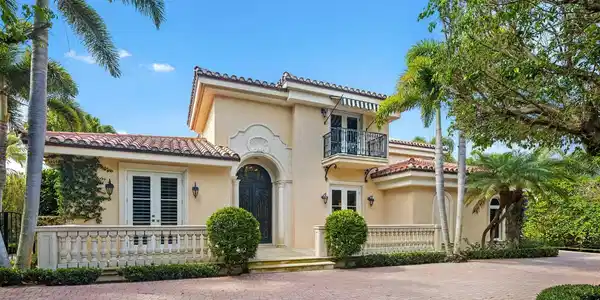 1460 N Ocean