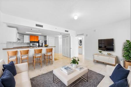170 SE 14th St