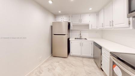 500 Three Islands Blvd