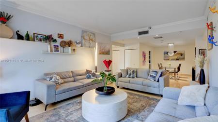 151 Crandon Blvd