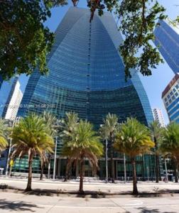 1395 Brickell Ave