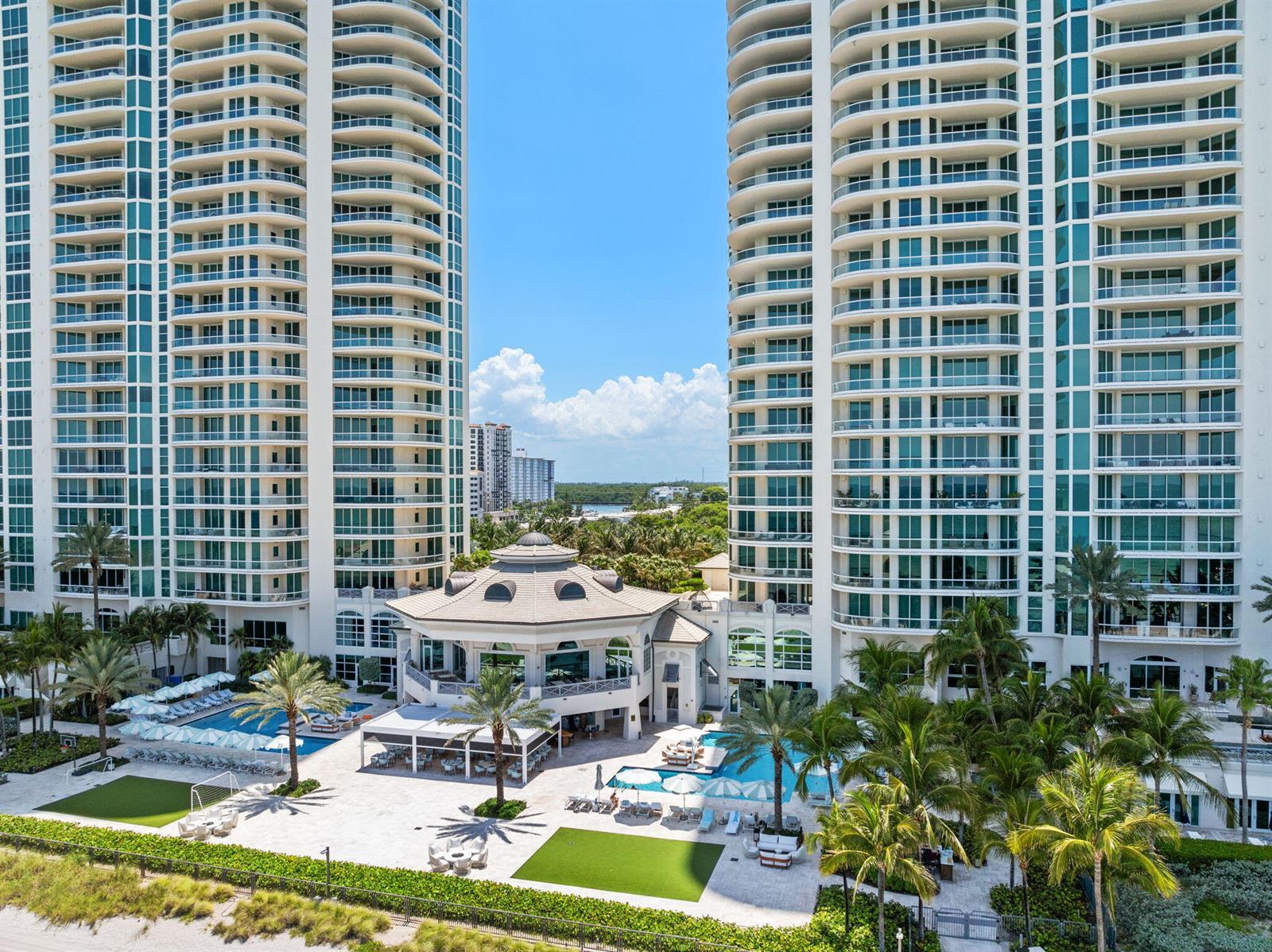 Image 3: 3-web-or-mls-16051-collins-ave-1902