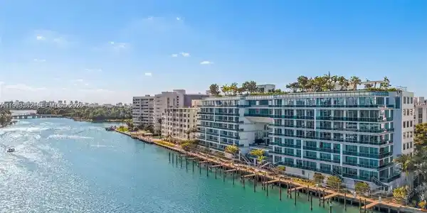 9221 E Bay Harbor Dr