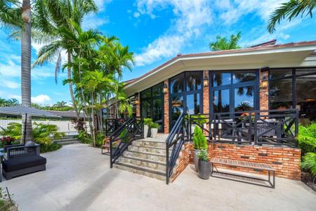 980 Belle Meade Island Dr