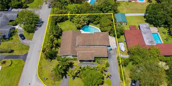14590 SW 84th Ct