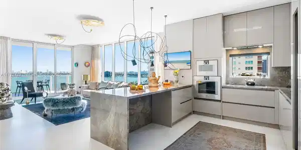 2020 N Bayshore Drive