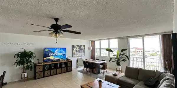 2100 Sans Souci Blvd