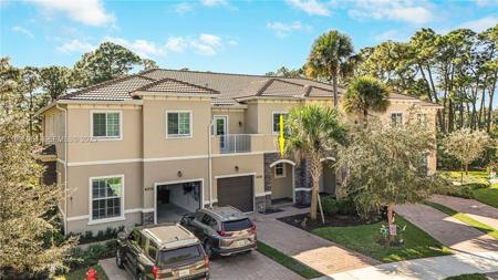 6208 SE Portofino Cir