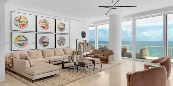 9001 Collins Ave