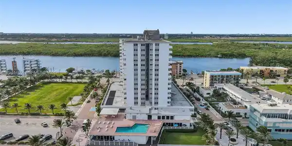 3111 N Ocean Dr