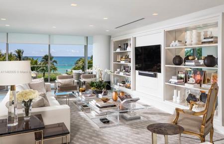 10203 Collins Ave