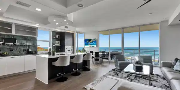 4810 N HIGHWAY A1A