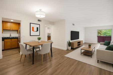 1205 Mariposa Ave