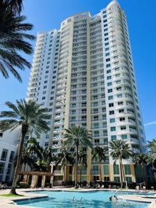 1745 E Hallandale Beach Blvd
