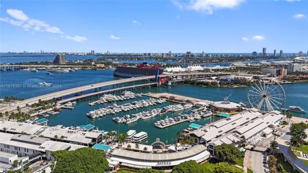 1717 N Bayshore Dr