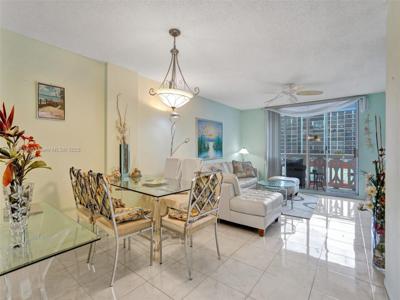 3113 S Ocean Dr