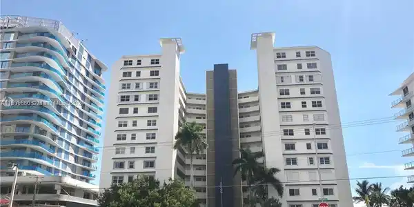 710 N Ocean Blvd