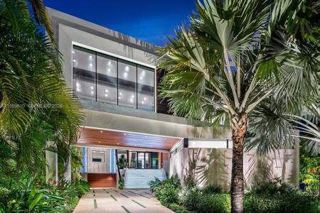 1133 Belle Meade Island Dr