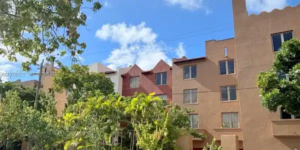 2630 SW 28th St (Overbrook)