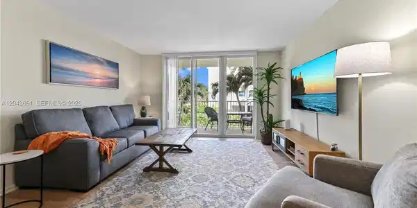 3540 S Ocean Blvd