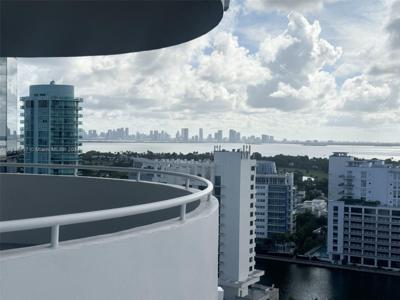 6301 Collins Ave