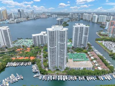 3500 Mystic Pointe Dr