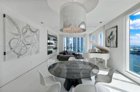 900 Brickell Key Blvd