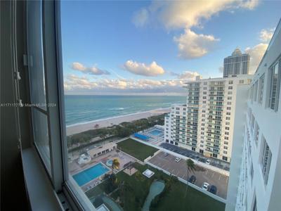 5005 Collins Ave