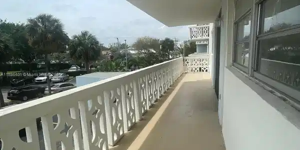 13155 Ixora Ct