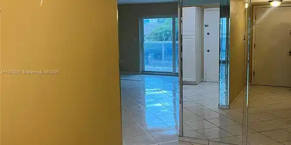 1801 S Ocean Dr