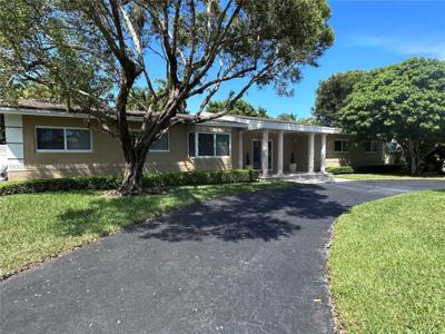 8035 SW 185th Ter