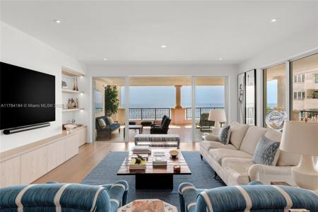 7600 Fisher Island Dr