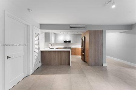 55 Ocean Lane Dr