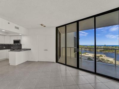 20281 E Country Club Dr.