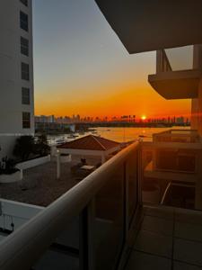 1900 Sunset Harbour Dr