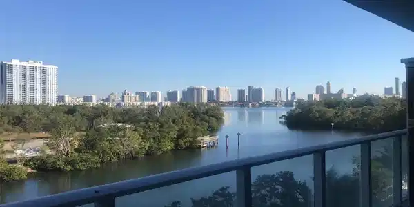 16385 Biscayne Blvd Unit 1902