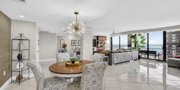 4200 N Ocean