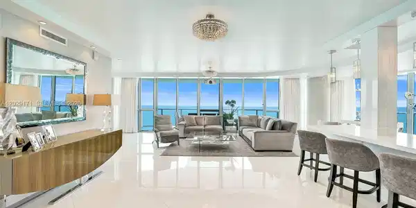 3101 S Ocean Dr