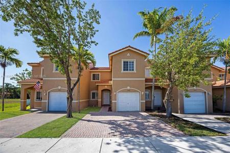 1880 SE 3rd Dr